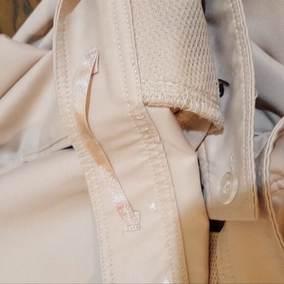 Izod XFG Cool FX Capris - Picture 5 of 8